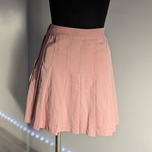 H&M pink pleated skirt